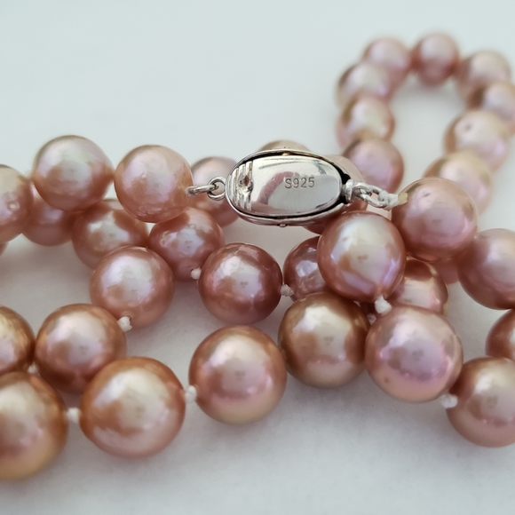 REAL 10mm Lavender Pearl Necklace - Picture 7 of 8